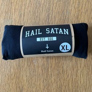 Hail Satan TShirt XL